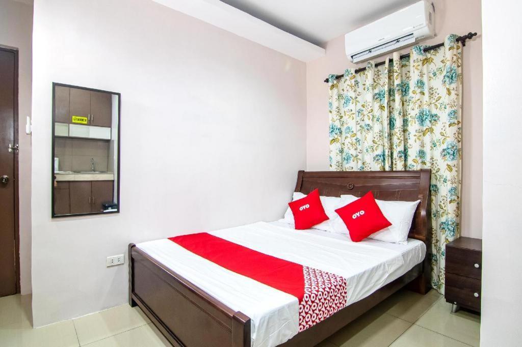 Oyo 766 Ichehan Apartments Манила Екстериор снимка